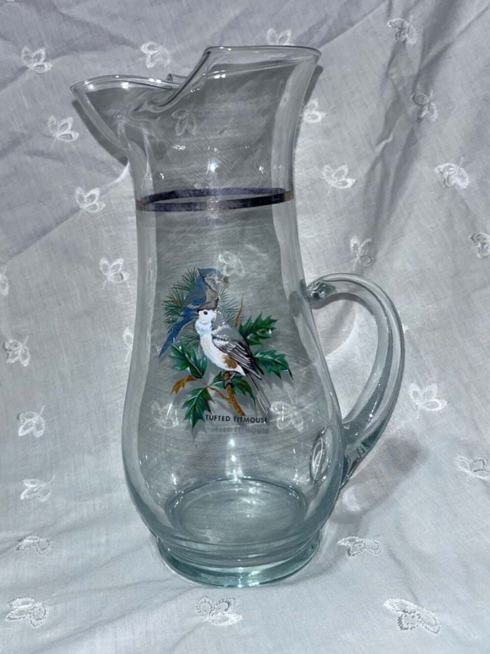 Vintage West Virginia Glass Specialty American Songbirds 36 Oz Pitcher